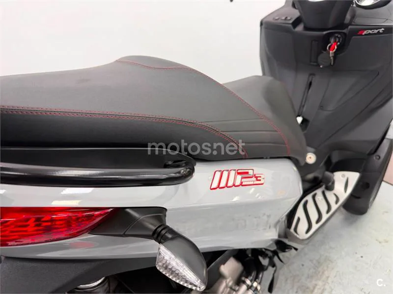 Piaggio MP3 – Vista 7