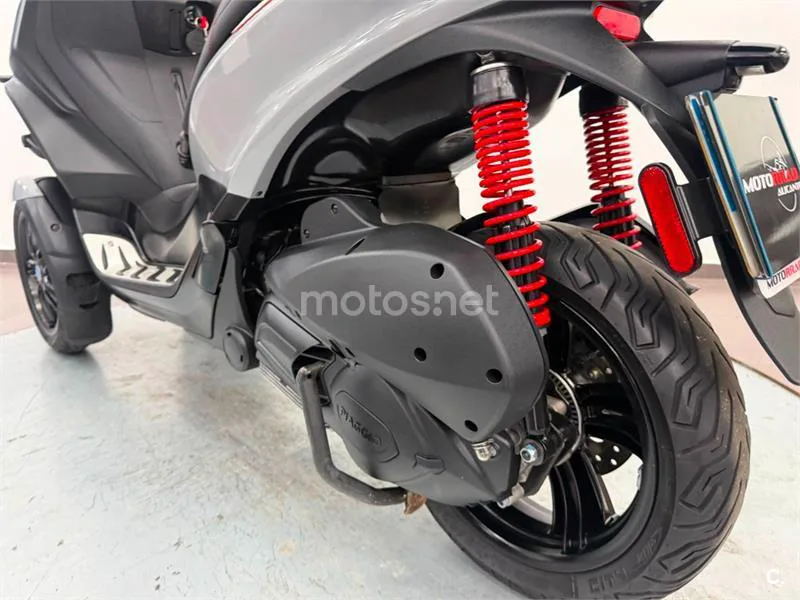 Piaggio MP3 – Vista 10