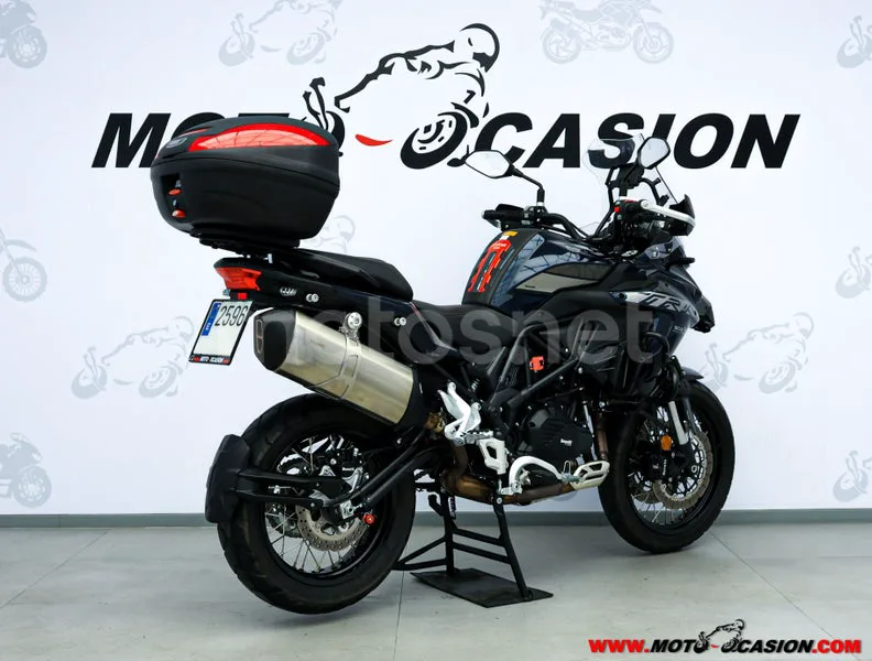 Benelli TRK 502 – Vista 3