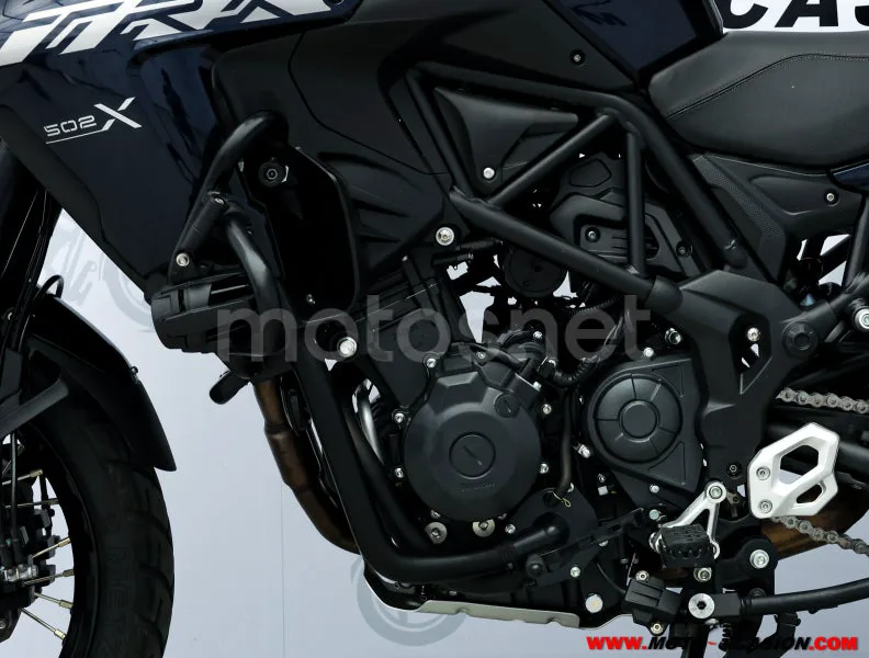 Benelli TRK 502 – Vista 10