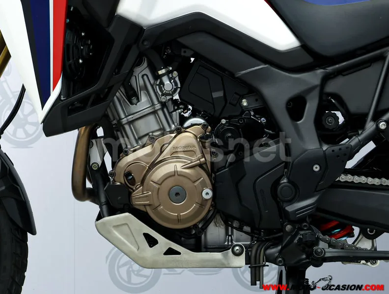 Honda CRF 1000L Africa Twin – Vista 10