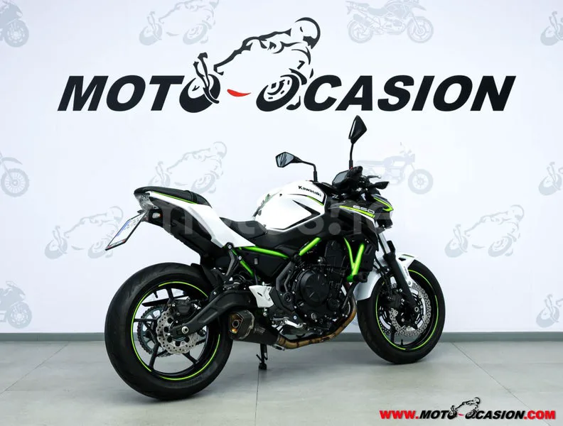 Kawasaki Z650 – Vista 3