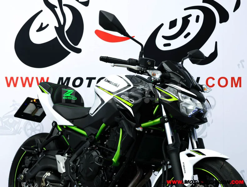 Kawasaki Z650 – Vista 4