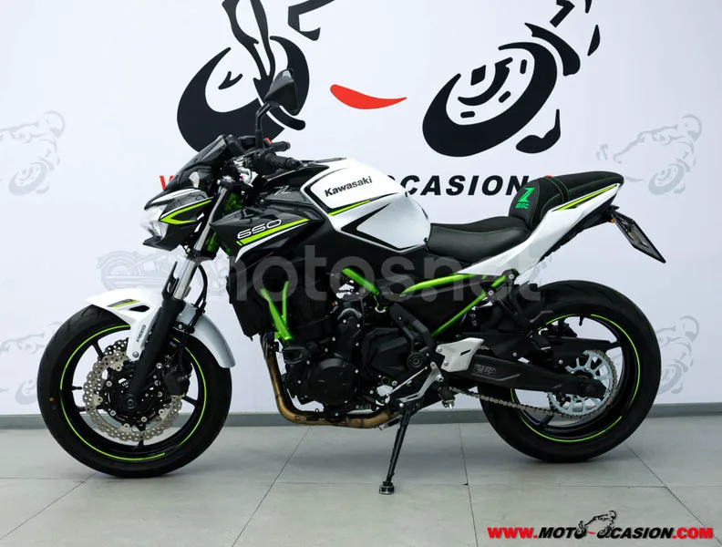 Kawasaki Z650 – Vista 7