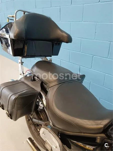 Kawasaki VN 900 Classic – Vista 11