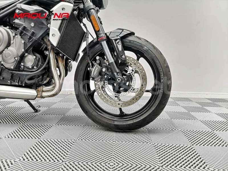 Triumph Trident 660 – Vista 11