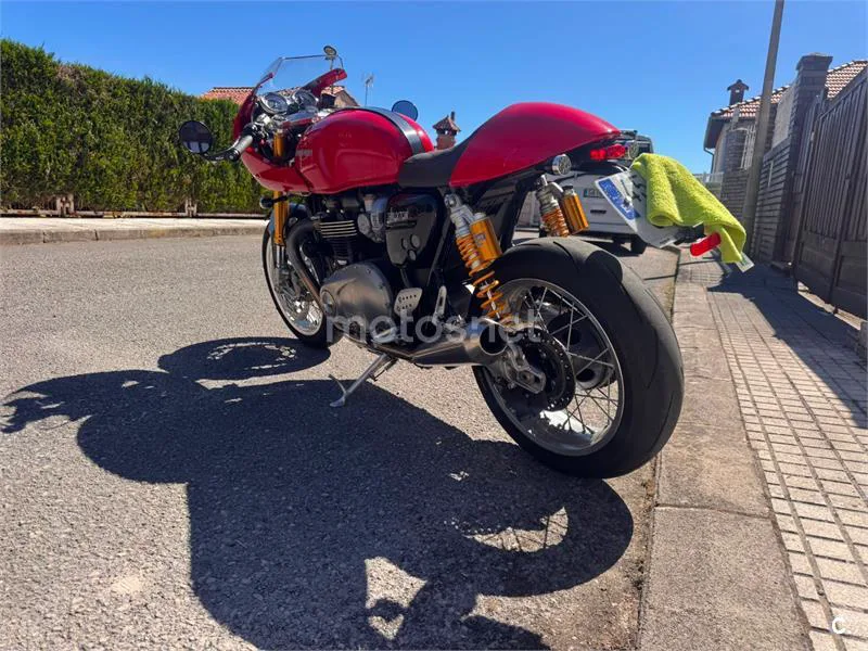 Triumph Thruxton – Vista 3