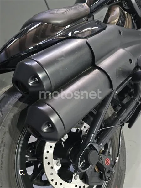 Harley-Davidson Sportster S – Vista 9