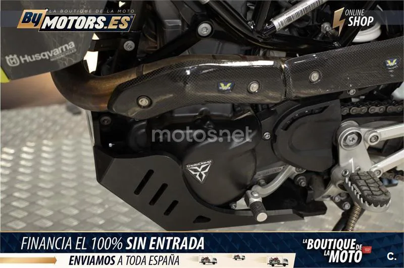Husqvarna 701 Supermoto – Vista 15