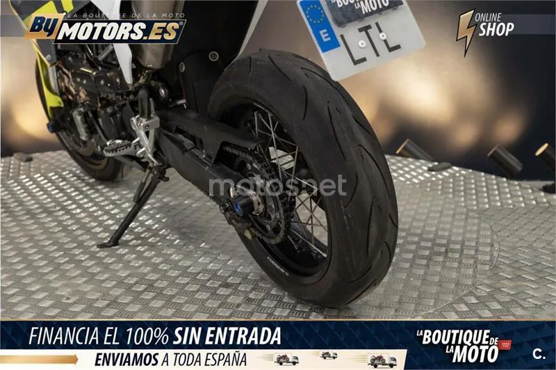 Husqvarna 701 Supermoto – Vista 18