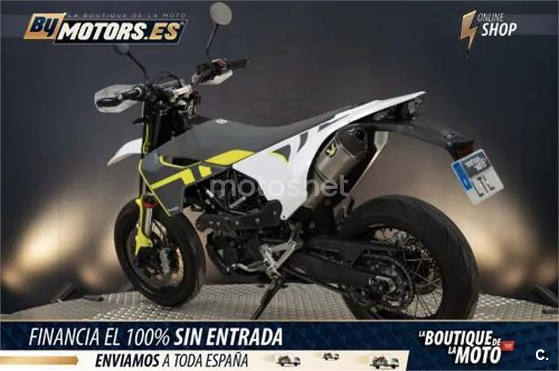 Husqvarna 701 Supermoto – Vista 24