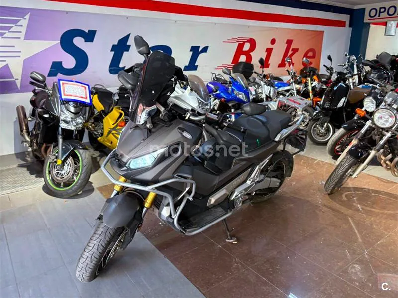 Honda X-ADV – Vista 12