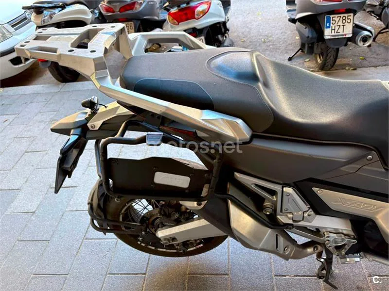 Honda X-ADV – Vista 13