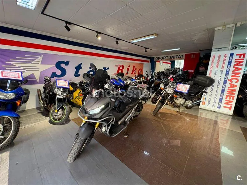 Honda X-ADV – Vista 20