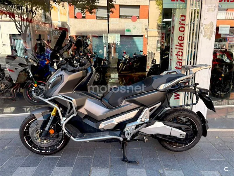 Honda X-ADV – Vista 4