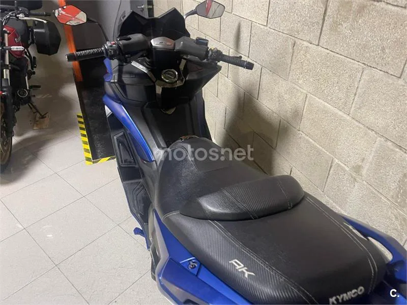 Kymco AK 550 – Vista 6
