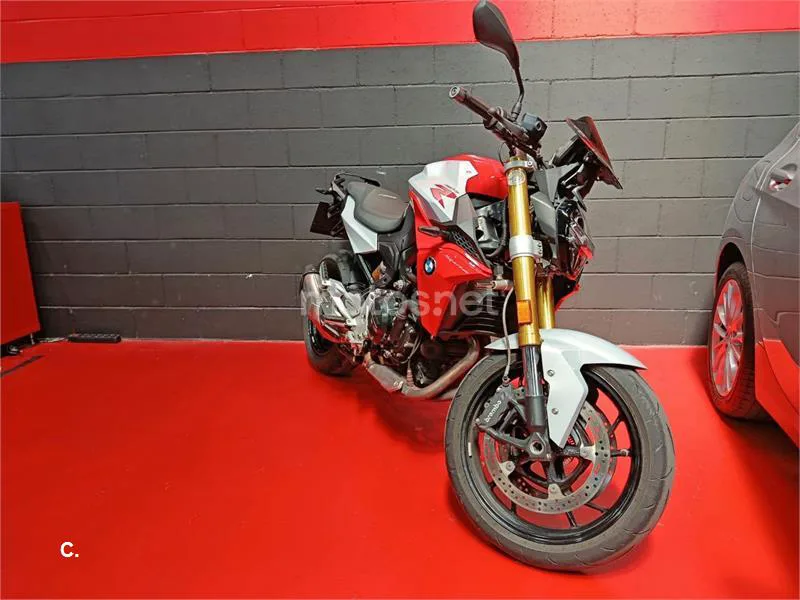 BMW F 900 R – Vista 6