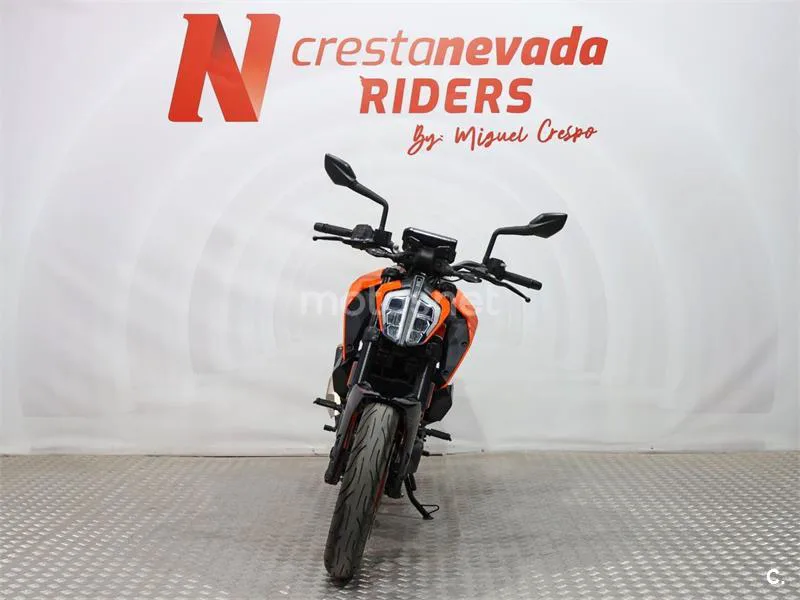 KTM 390 – Vista 5