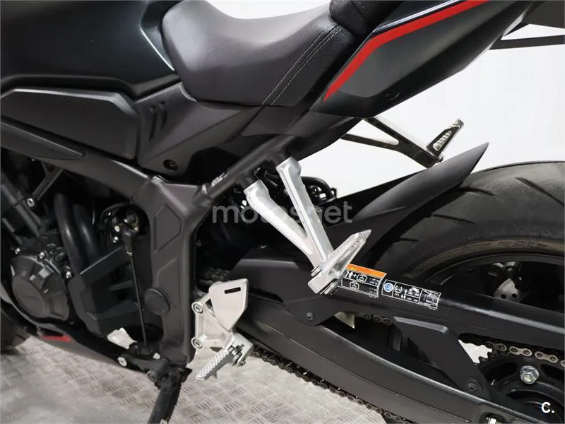 Honda CB 650 R – Vista 14