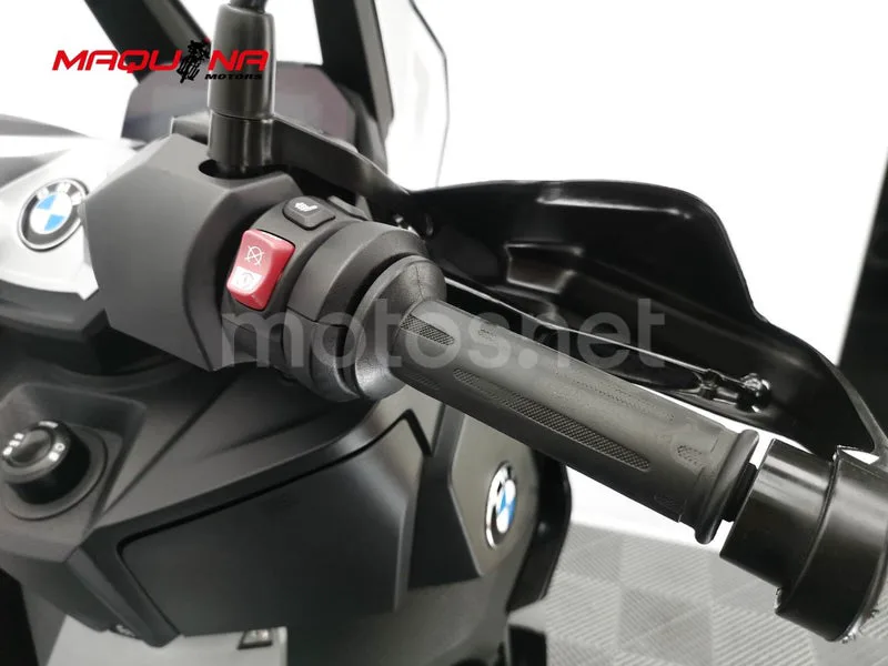 BMW C 400 X – Vista 11