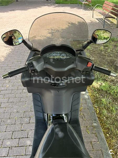 Piaggio X8 125 – Vista 10