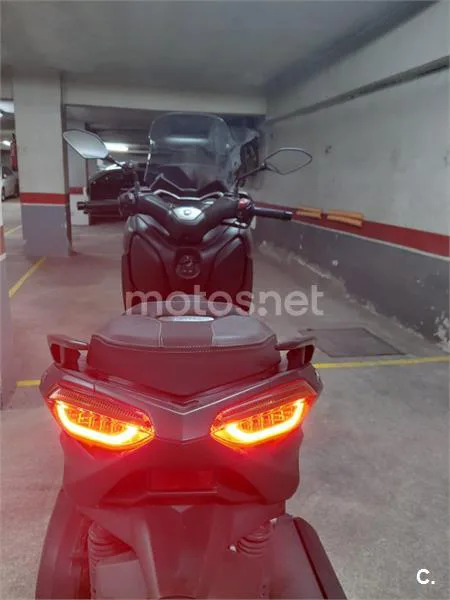 Yamaha XMAX 125 – Vista 8