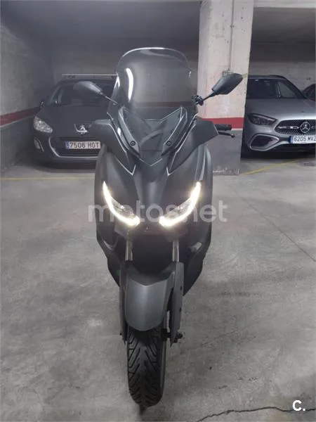 Yamaha XMAX 125 – Vista 9