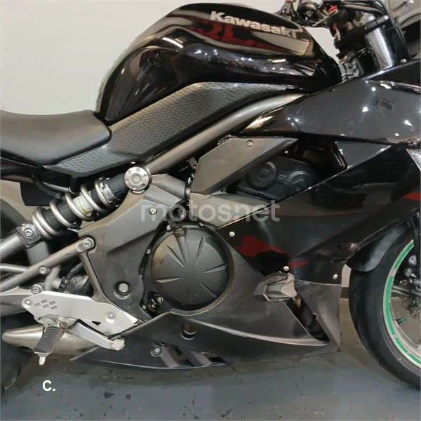 Kawasaki ER-6F – Vista 14