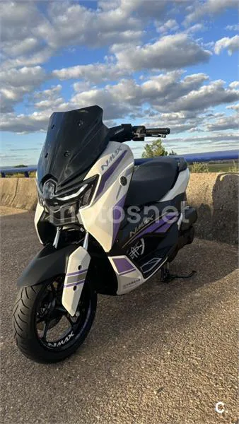 Yamaha NMAX – Vista 4
