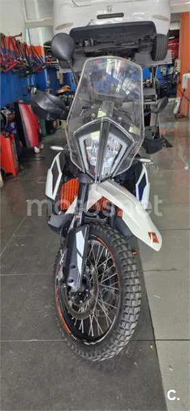 KTM 790 – Vista 3