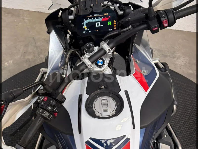 BMW R 1250 GS Adventure – Vista 8