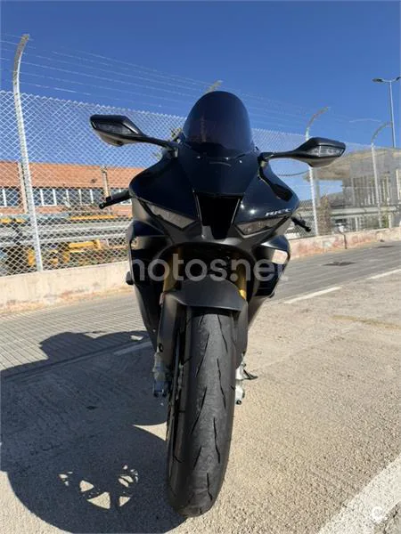 Honda CBR1000RR-R Fireblade 18.000 € 2021 Barcelona - 1