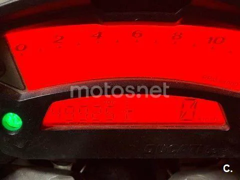 Ducati Monster 696 – Vista 8