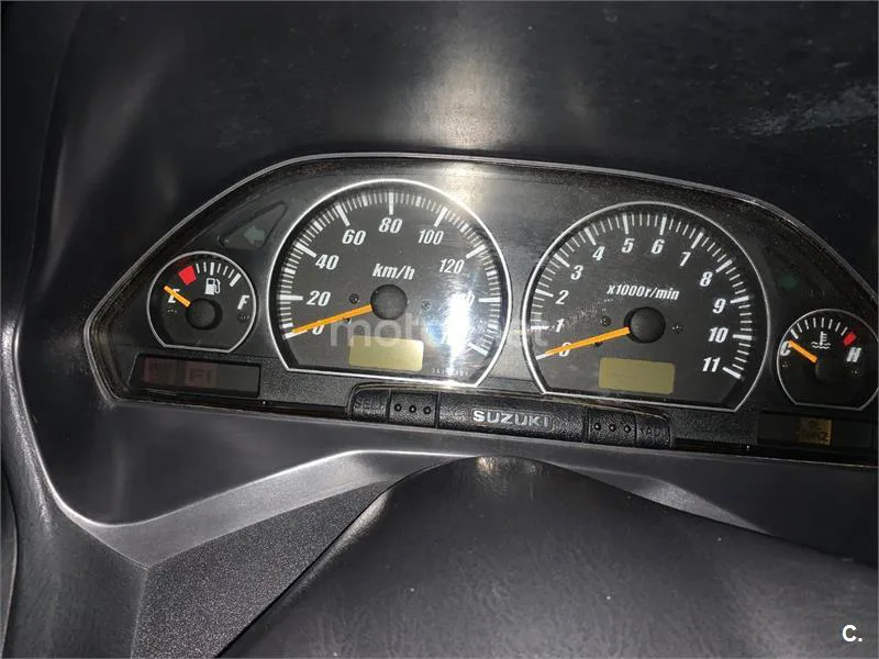 Suzuki Burgman 400 2500 € 2004 Cantabria - 1