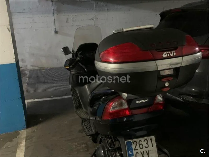 Suzuki Burgman 400 - Vista 3