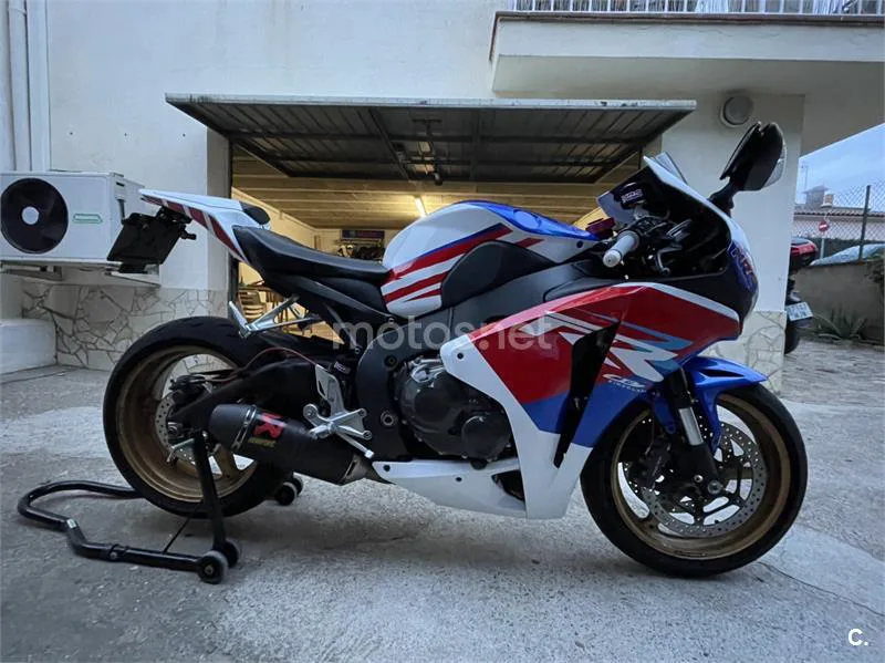 Honda CBR 1000 RR Fireblade – Vista 3
