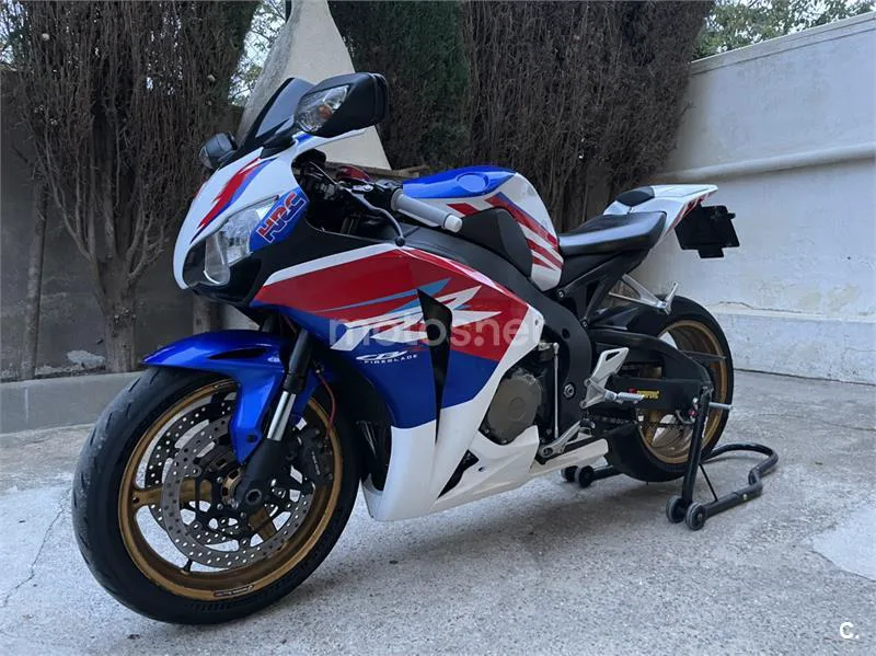 Honda CBR 1000 RR Fireblade – Vista 6
