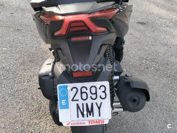 Honda Forza 125 - Vista 3
