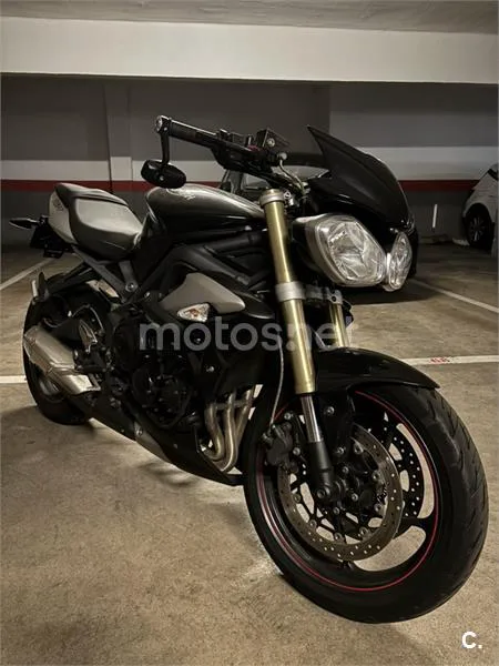 Triumph Street Triple 5950 € 2016 Barcelona - 2