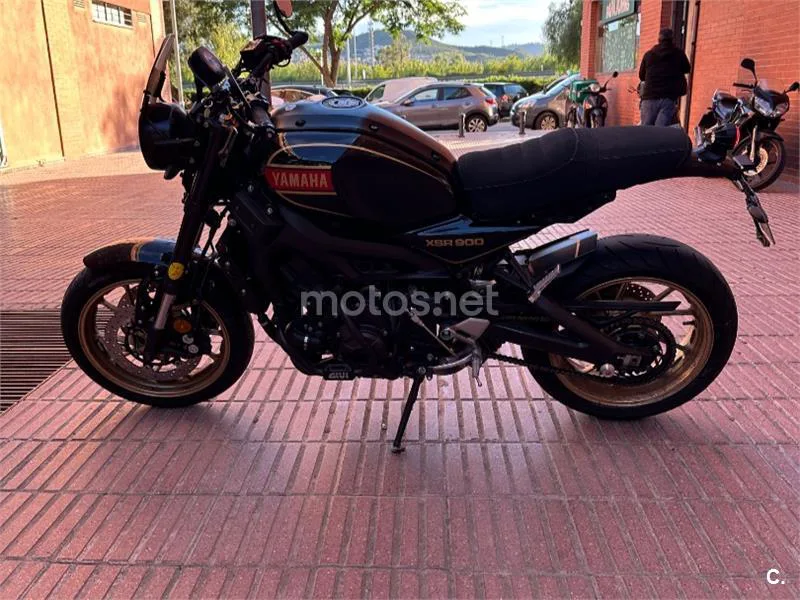 Yamaha XSR 900 – Vista 4