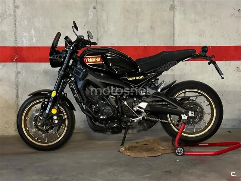 Yamaha XSR 900 – Vista 6