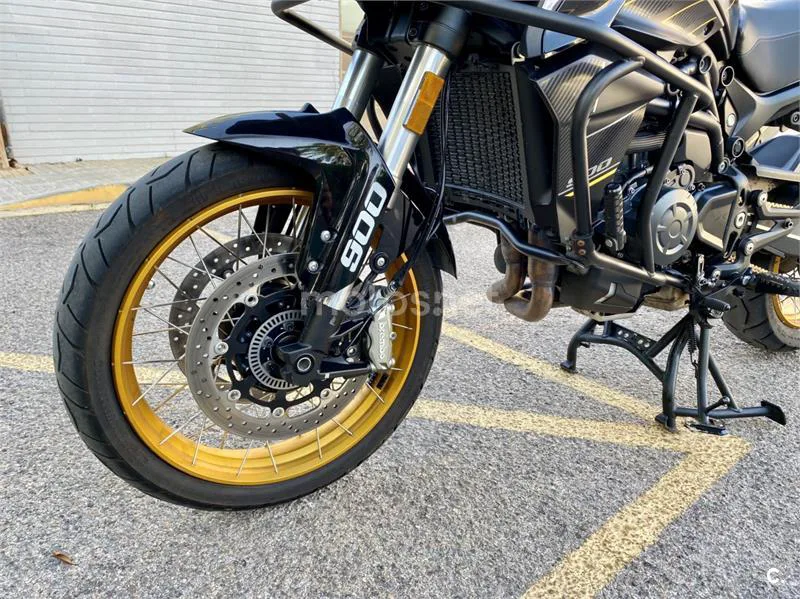 QJ Motor SRT 900 SX – Vista 4