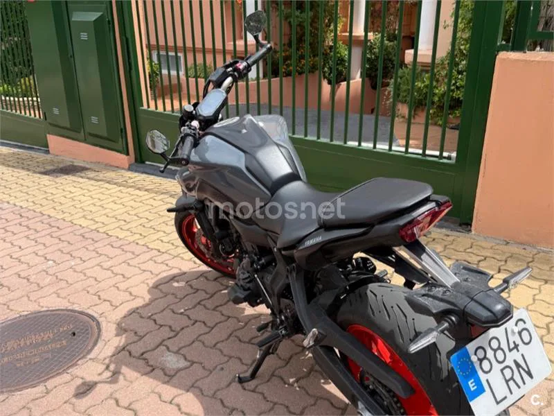Yamaha MT-07 - Vista 5