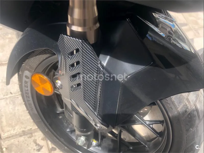 Honda ADV 350 – Vista 7