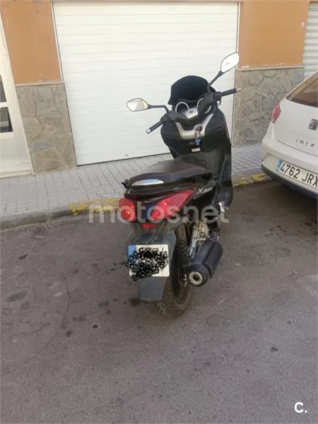 Yamaha XMAX 250 – Vista 3