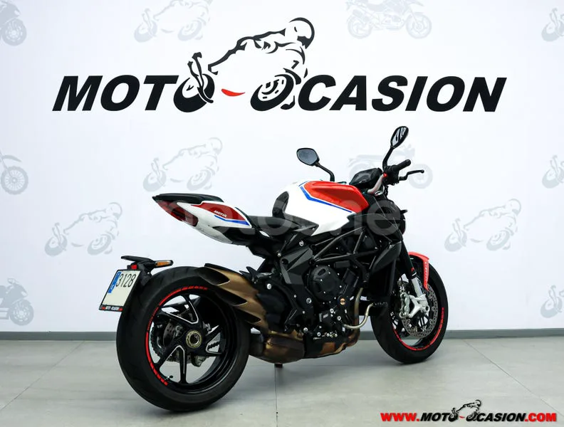 MV Agusta Brutale – Vista 3