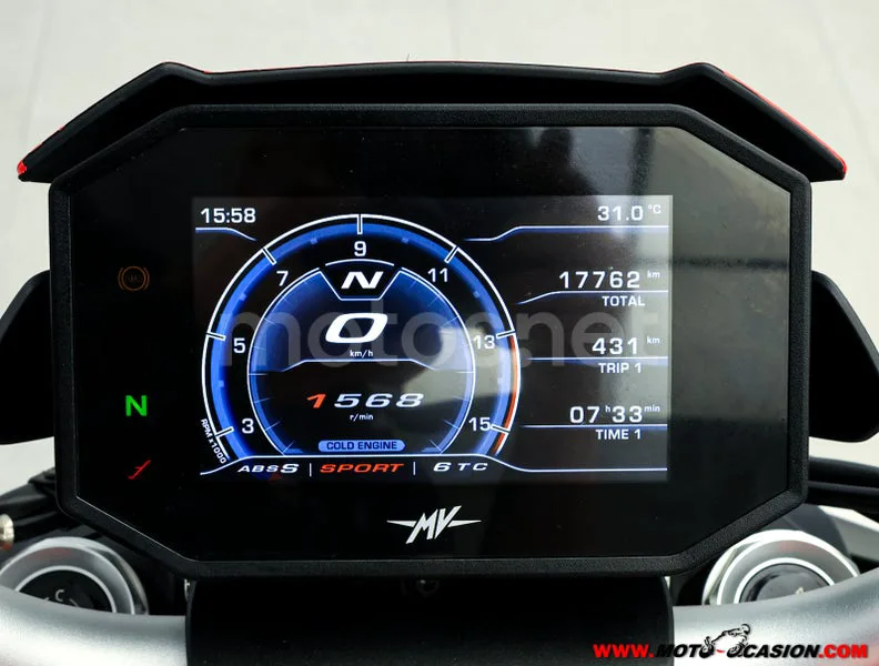 MV Agusta Brutale – Vista 6