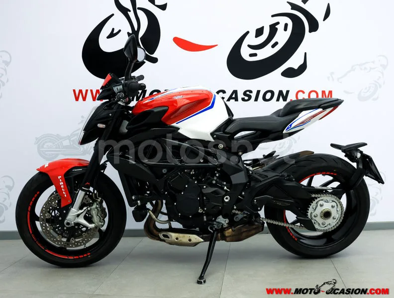 MV Agusta Brutale – Vista 7