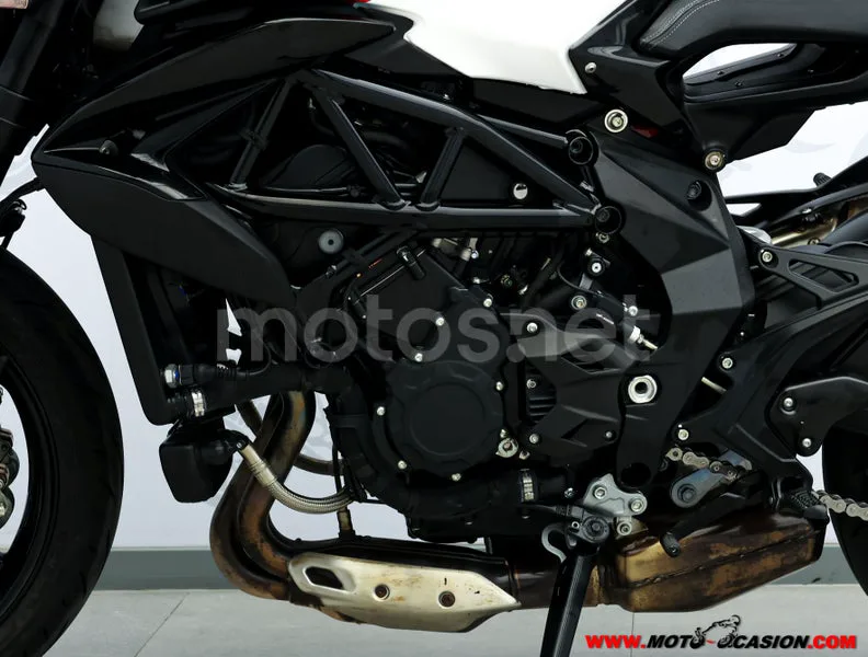 MV Agusta Brutale – Vista 10