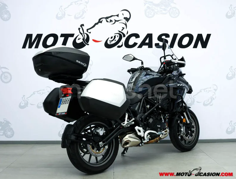 Benelli TRK 502 – Vista 3